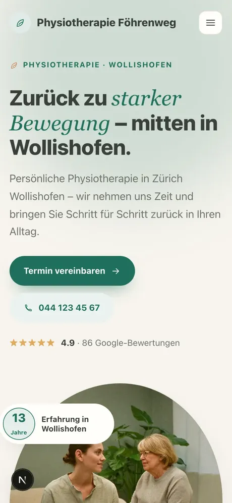 Beispiel-Website einer Physiotherapie-Praxis (Ruhig und weich) – Ansicht am Handy